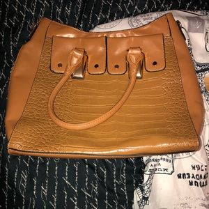 Beige leather purse